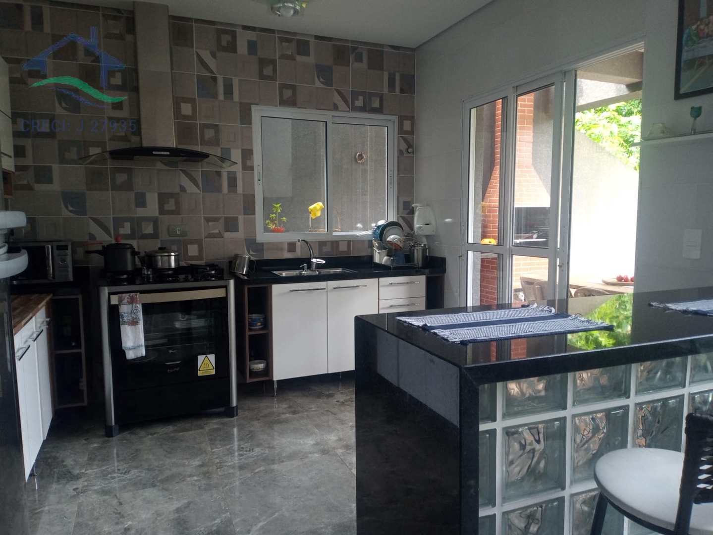 Casa de Condomínio à venda com 3 quartos, 240m² - Foto 7