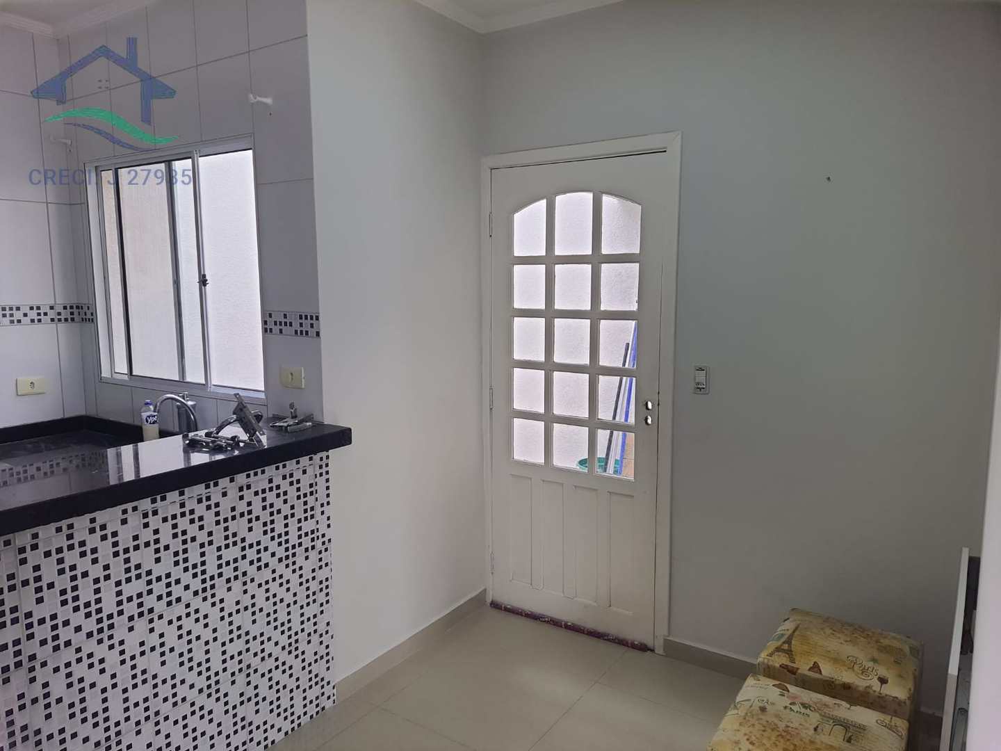 Casa à venda com 3 quartos, 106m² - Foto 4