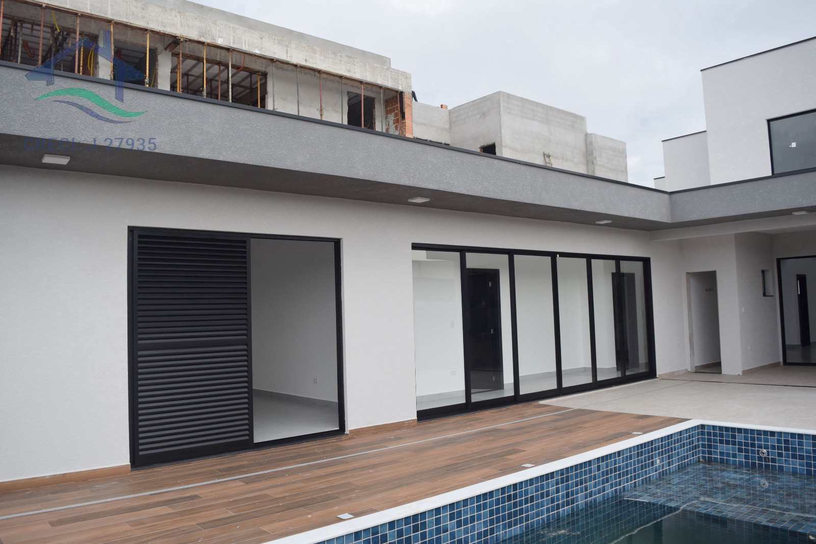 Casa de Condomínio à venda com 4 quartos, 305m² - Foto 22