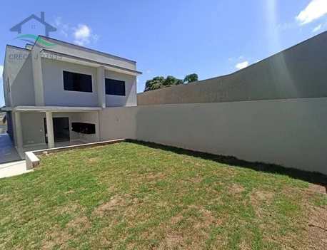 Casa à venda com 3 quartos, 128m² - Foto 1