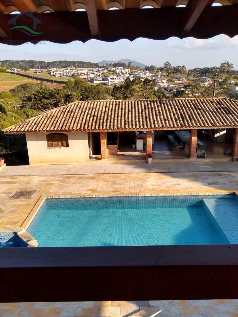 Fazenda à venda com 3 quartos, 613m² - Foto 1