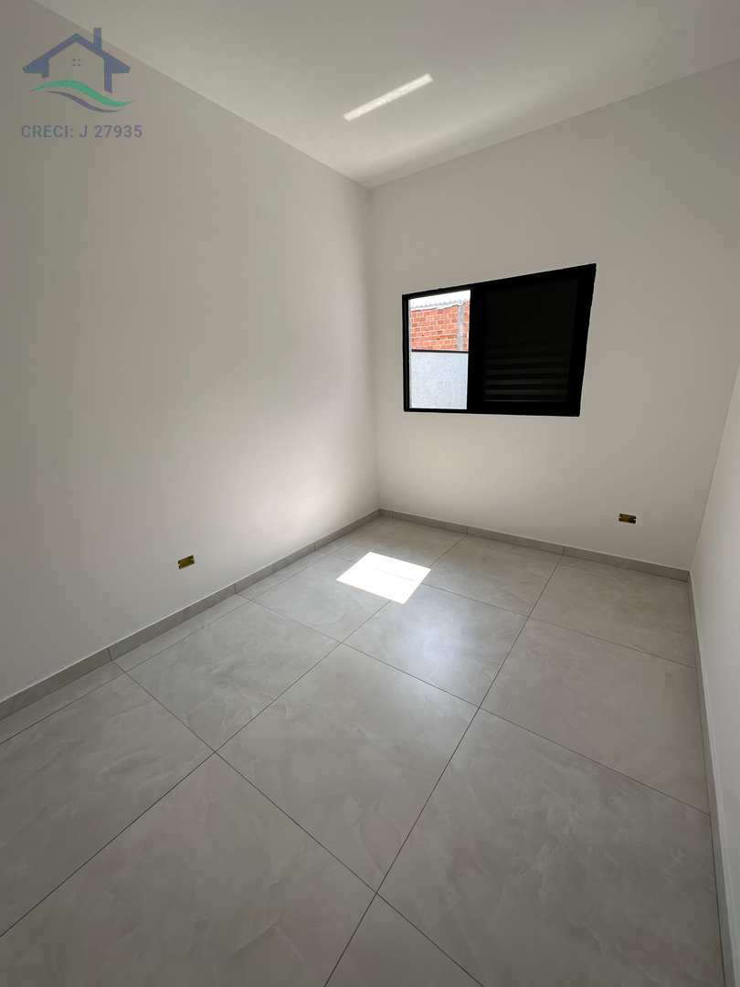 Casa à venda com 2 quartos, 67m² - Foto 6