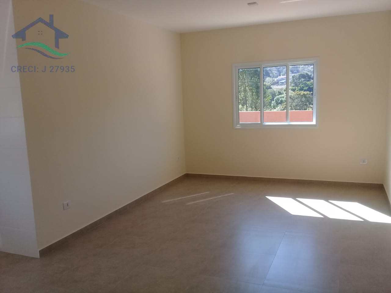 Casa à venda com 3 quartos, 130m² - Foto 2