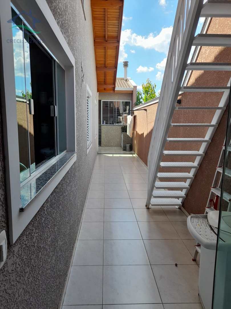 Casa à venda com 4 quartos, 200m² - Foto 19