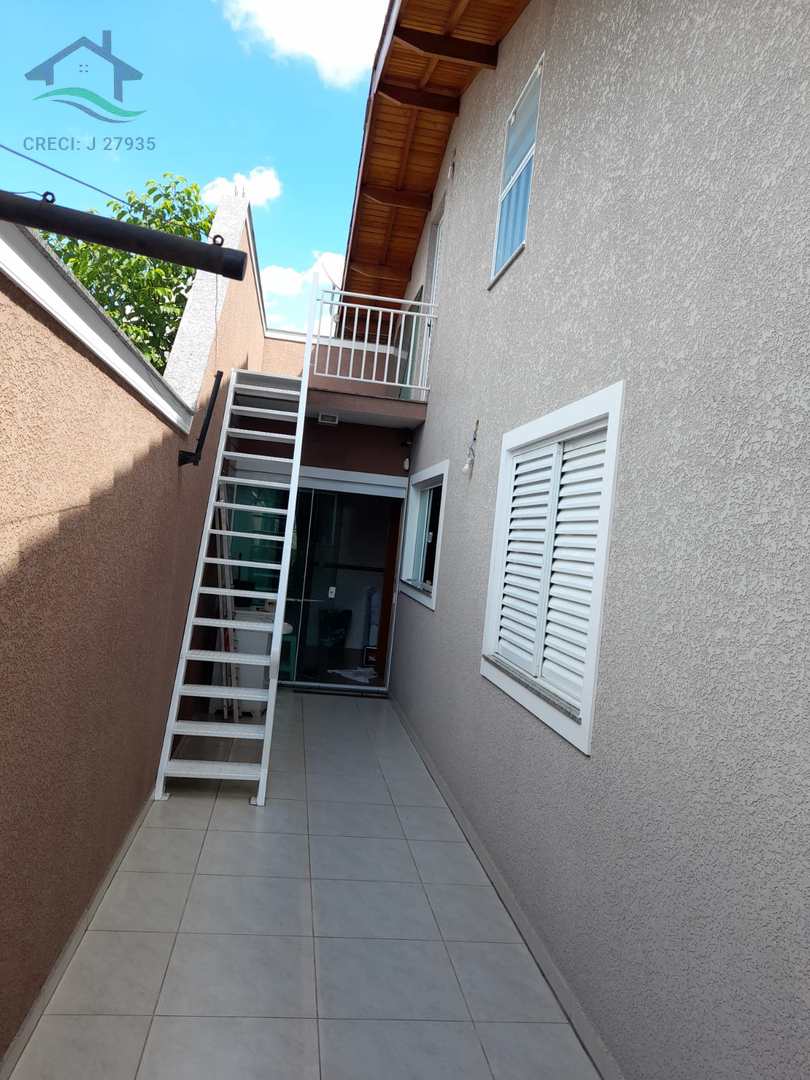 Casa à venda com 4 quartos, 200m² - Foto 14