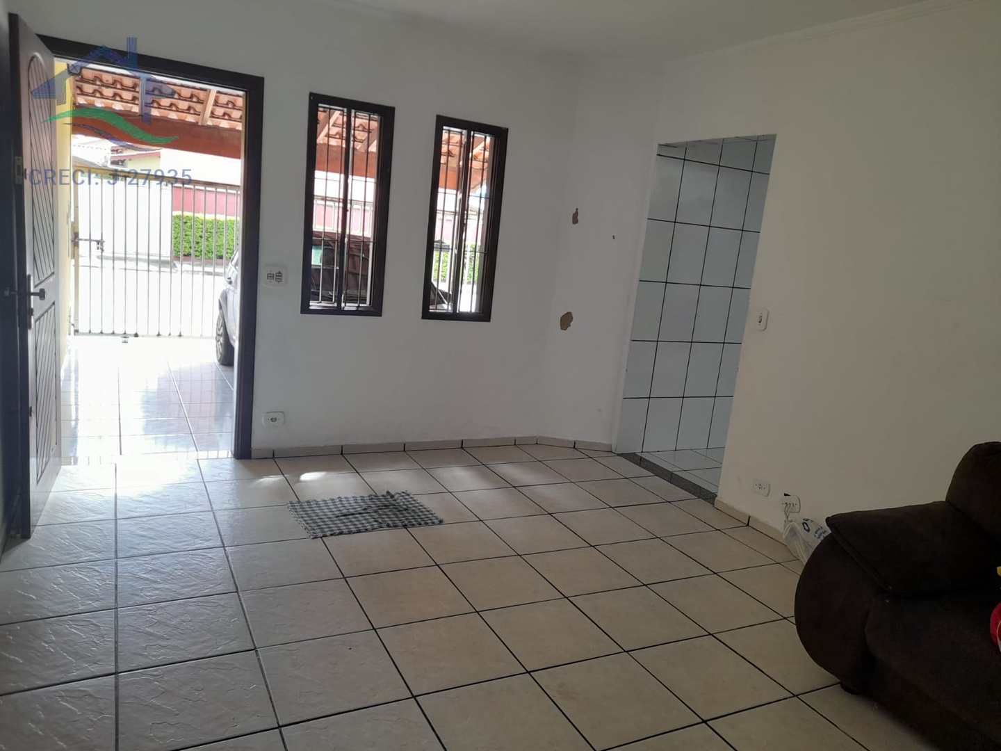 Casa à venda com 3 quartos, 95m² - Foto 2