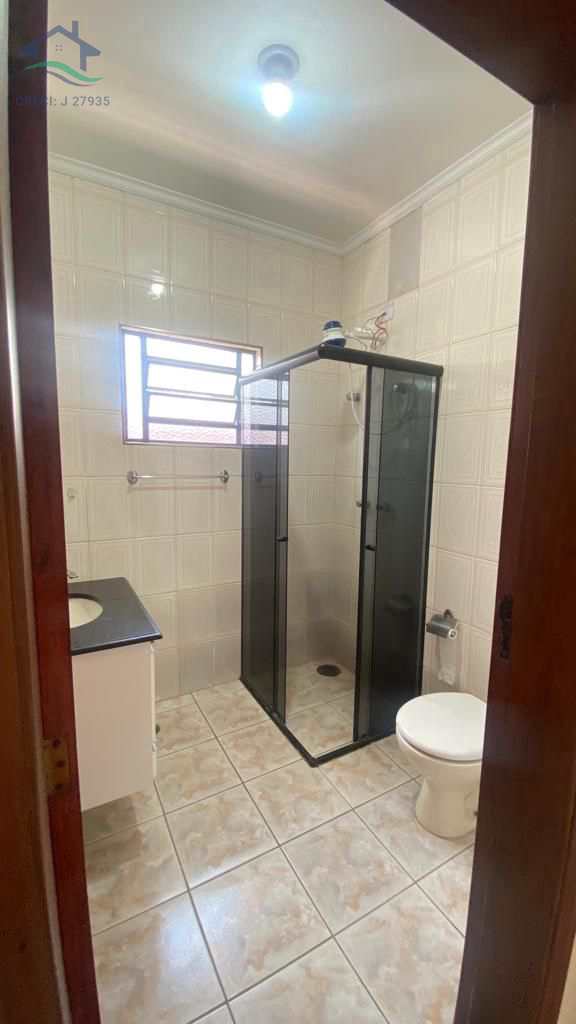 Casa para alugar com 5 quartos, 300m² - Foto 11