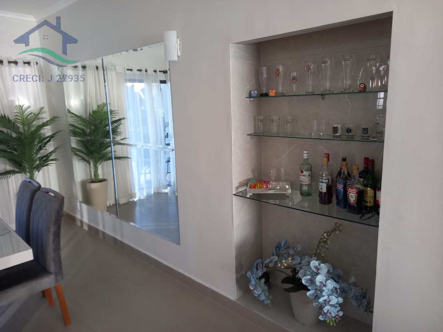 Casa à venda com 4 quartos, 270m² - Foto 8