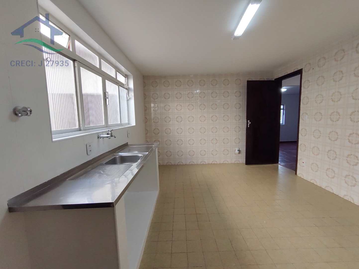 Casa à venda com 3 quartos, 167m² - Foto 9