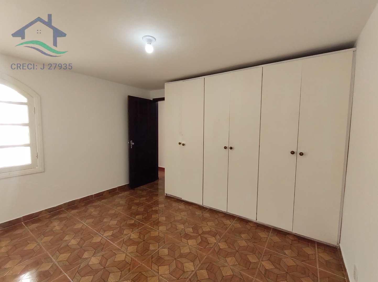 Casa à venda com 3 quartos, 167m² - Foto 11