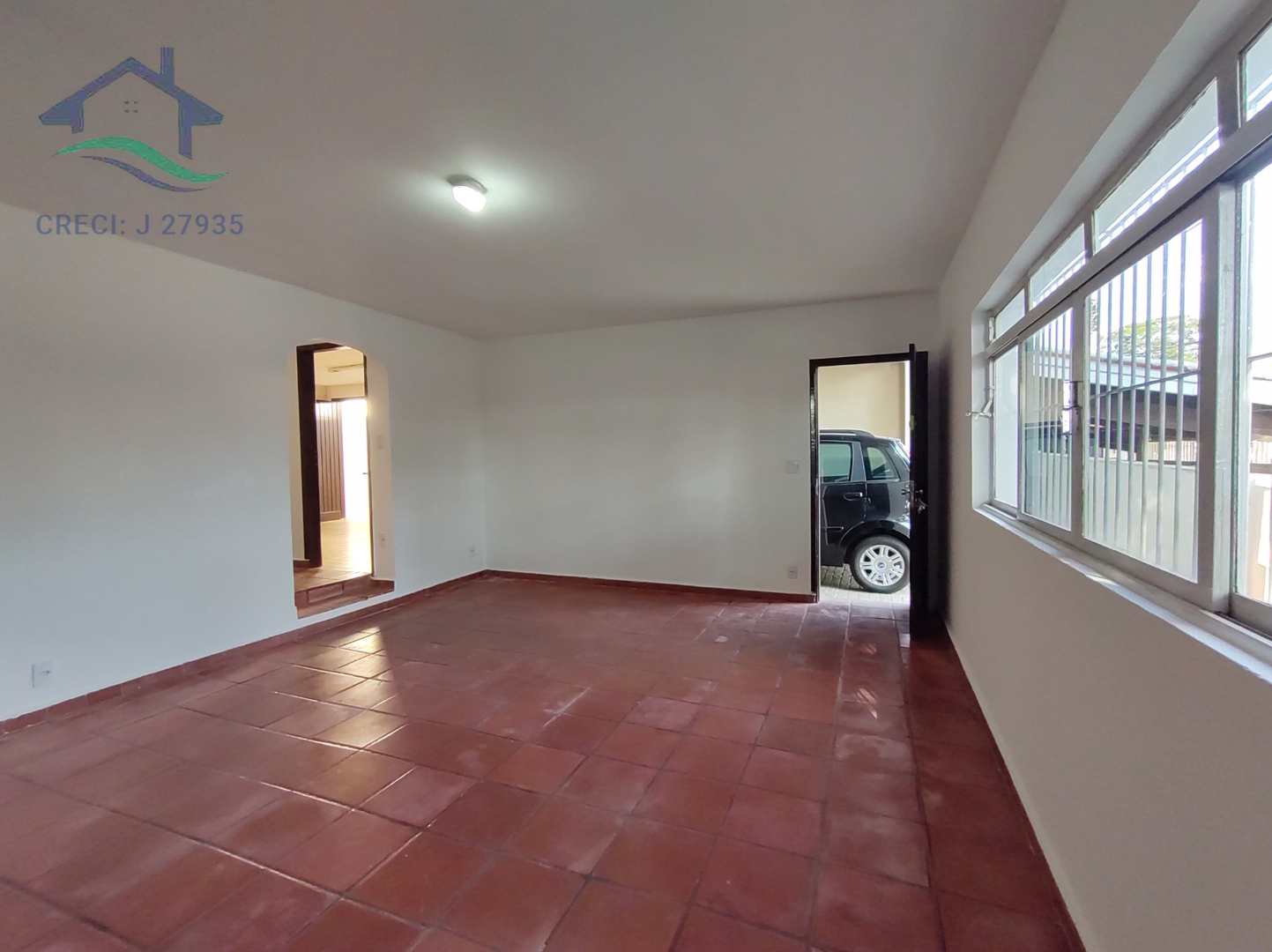 Casa à venda com 3 quartos, 167m² - Foto 3