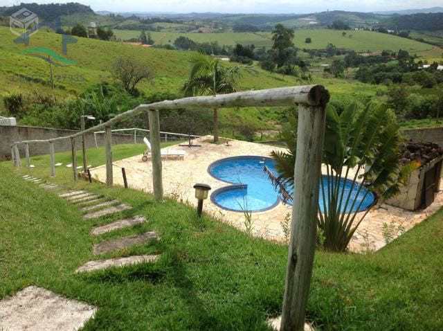 Fazenda à venda com 3 quartos, 135m² - Foto 9