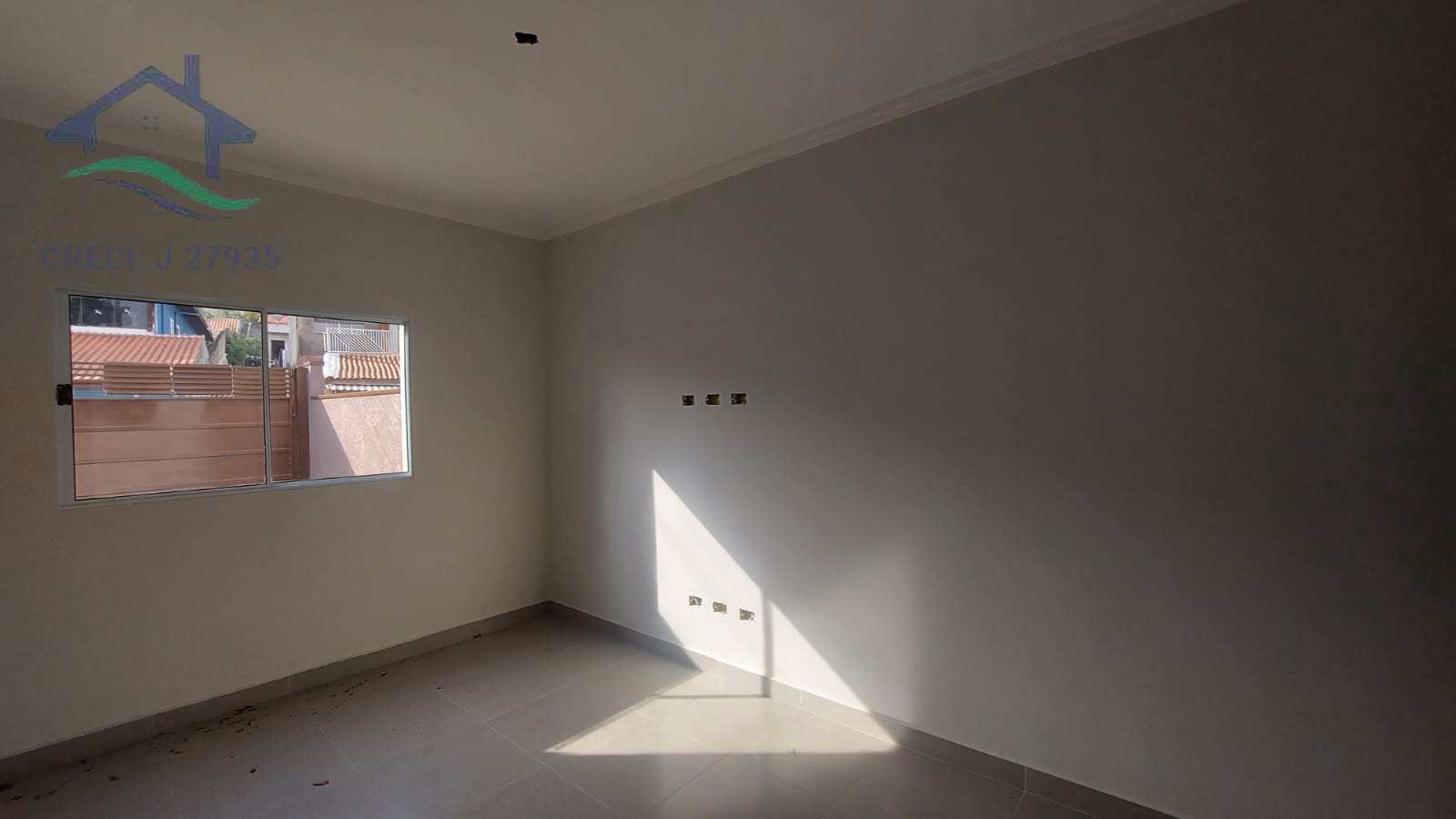 Casa à venda com 2 quartos, 61m² - Foto 9