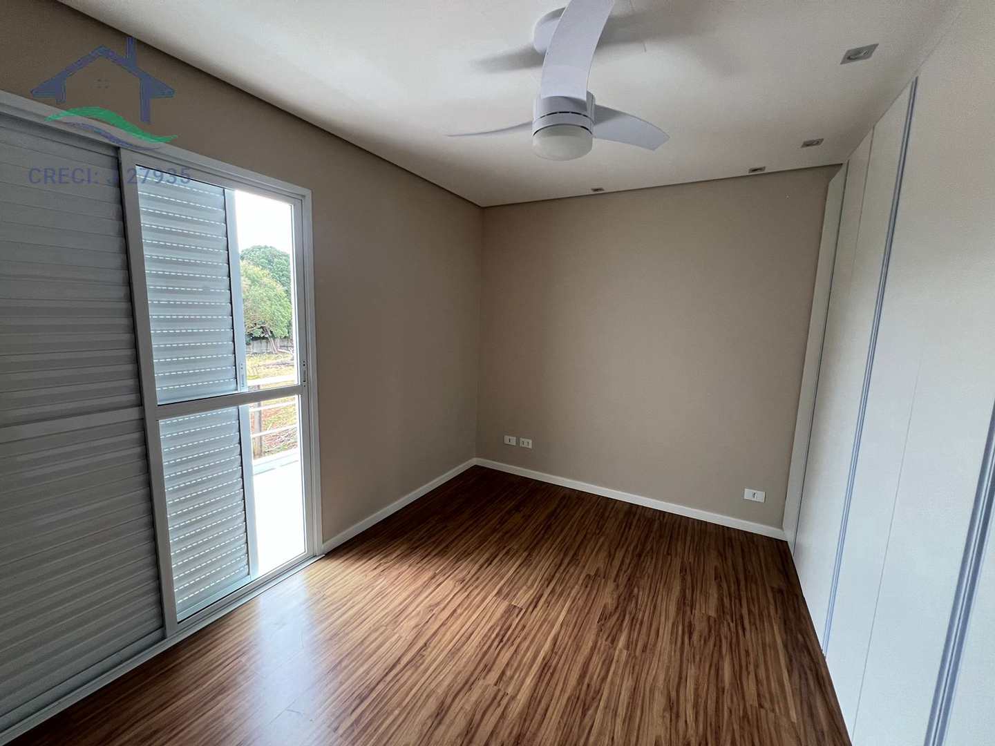 Casa de Condomínio para alugar com 3 quartos, 121m² - Foto 11