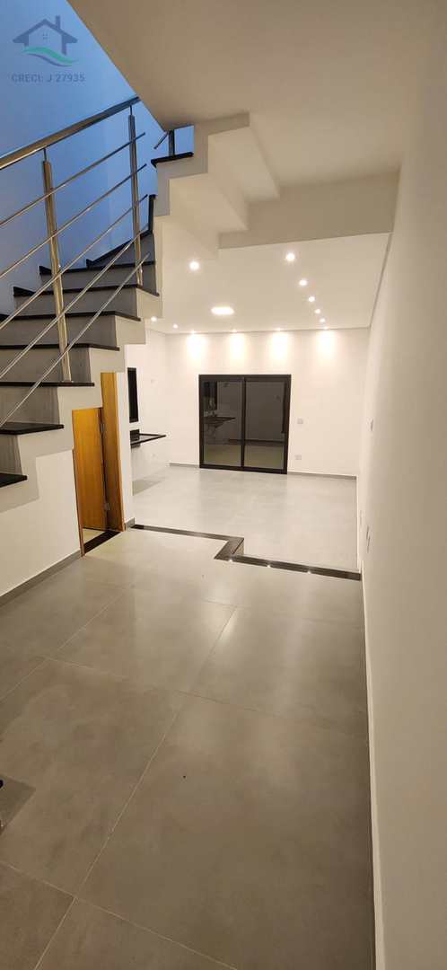 Casa à venda com 3 quartos, 163m² - Foto 9