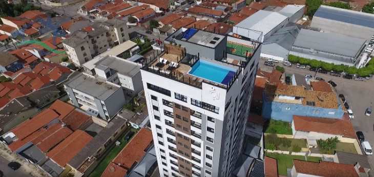 Apartamento à venda com 2 quartos, 68m² - Foto 1