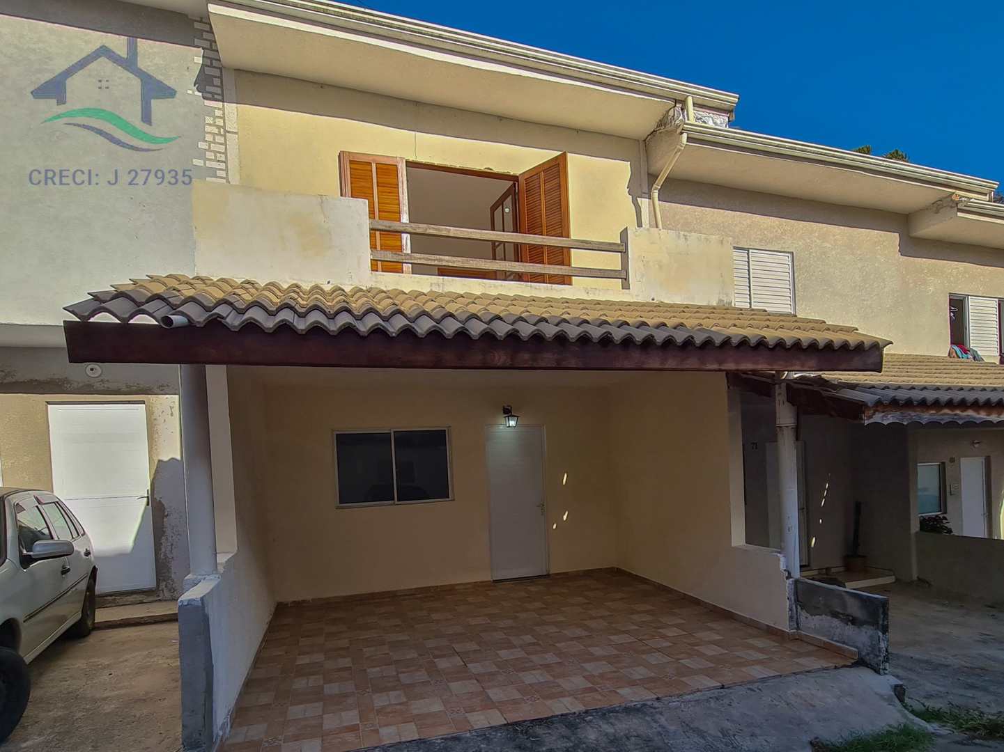 Casa à venda com 2 quartos, 60m² - Foto 1