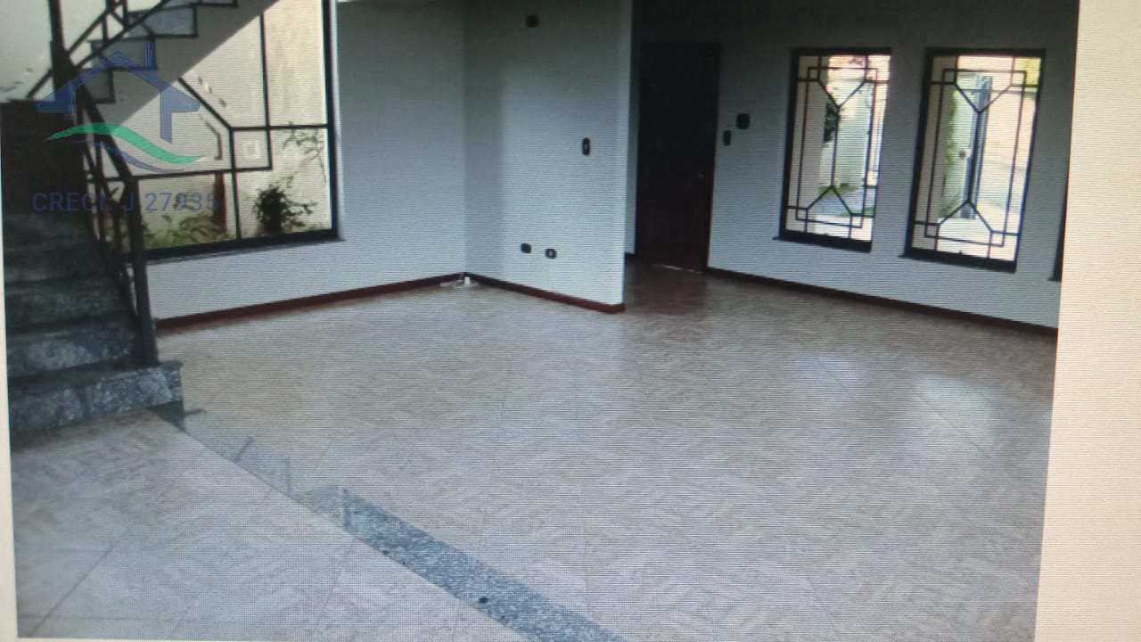 Casa para alugar com 4 quartos, 357m² - Foto 3