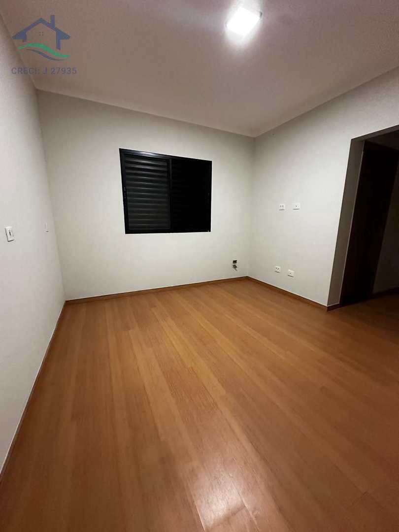 Casa à venda com 3 quartos, 92m² - Foto 5