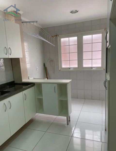 Apartamento à venda com 2 quartos, 69m² - Foto 5