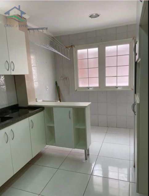 Apartamento à venda com 2 quartos, 69m² - Foto 4