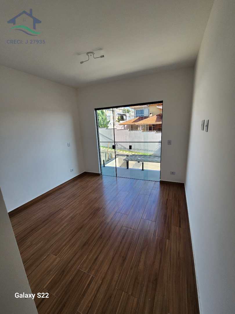 Casa à venda e aluguel com 3 quartos, 117m² - Foto 7