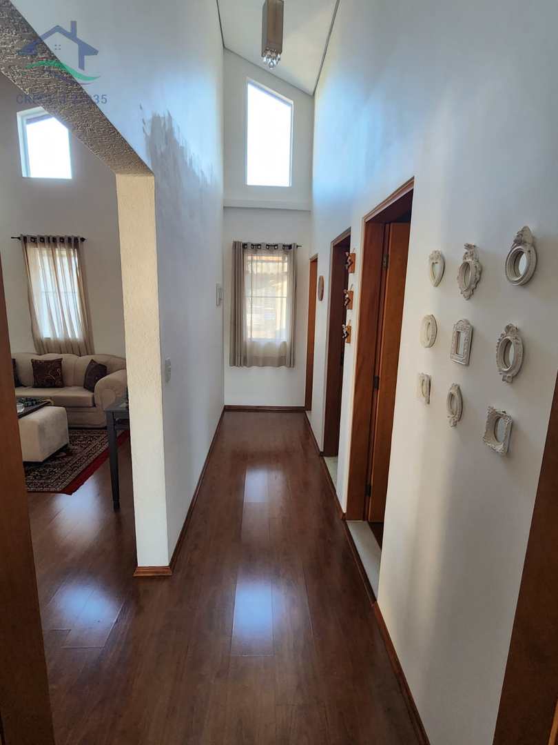 Casa à venda com 3 quartos, 249m² - Foto 12