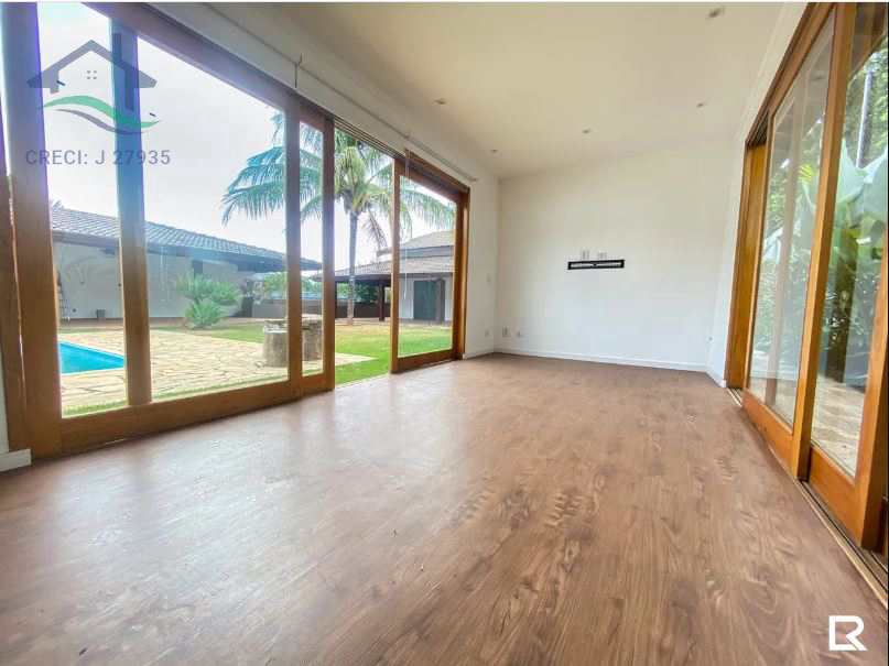 Casa de Condomínio à venda com 4 quartos, 365m² - Foto 2