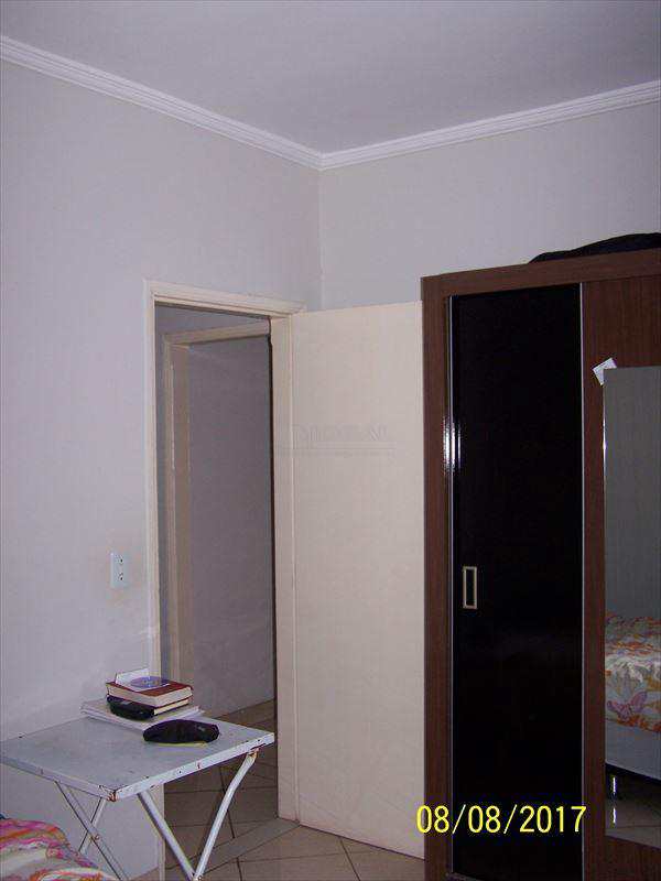 Casa com 3 dorms, Vila Santa Edwirges, Alfenas - R$ 250 