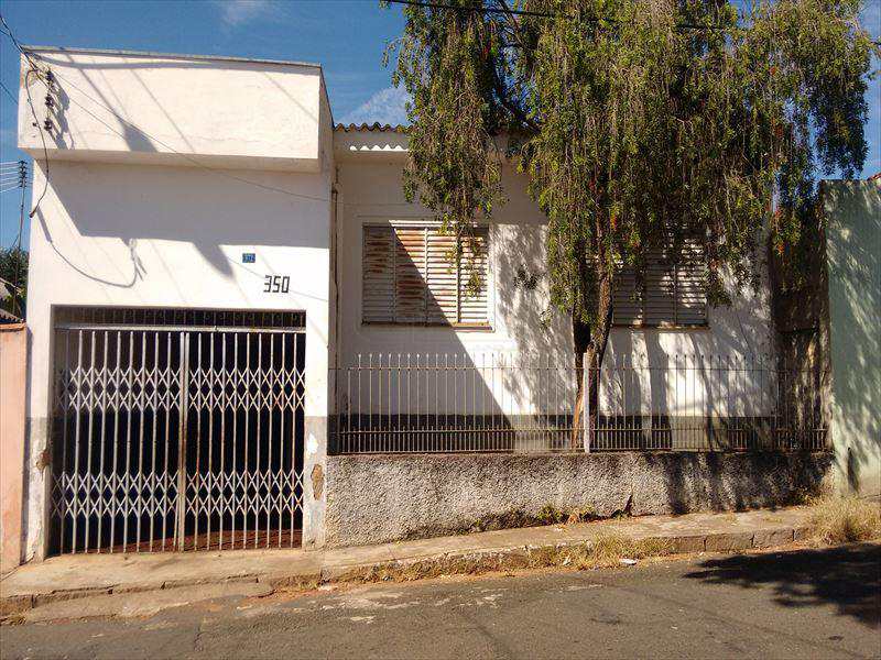 Casa com 2 dorms, Vila Betânia, Alfenas - R$ 115.000,00 