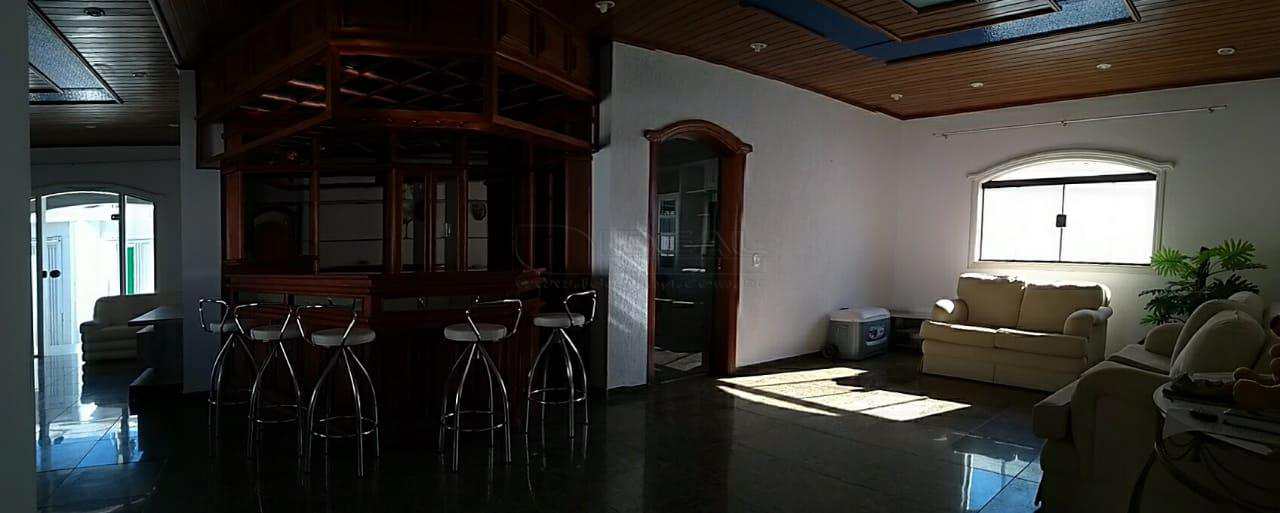 Casa com 7 dorms, Jardim Aeroporto, Alfenas - R$ 1.800.000 