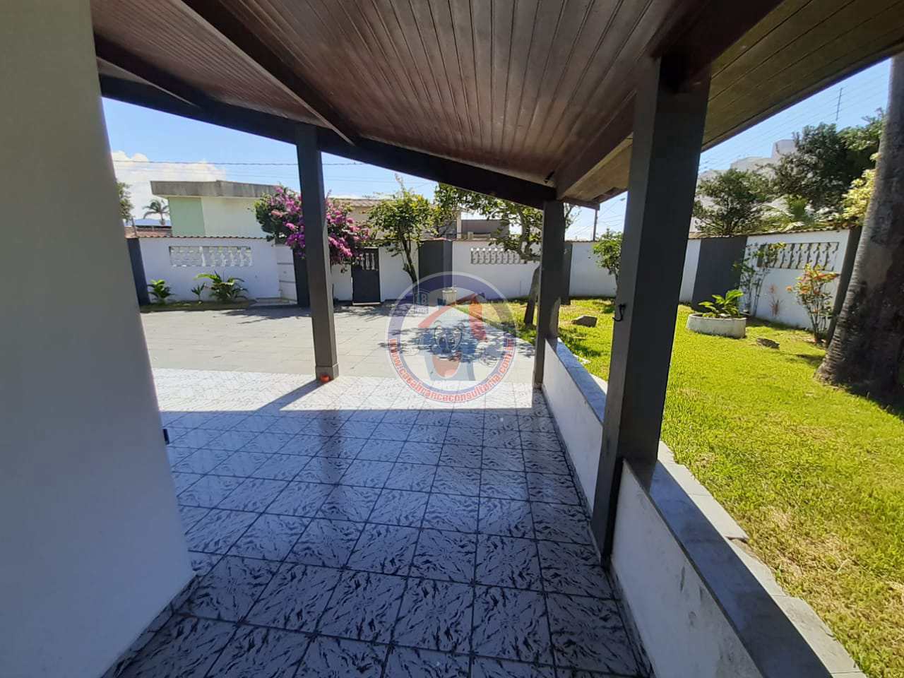 Casa à venda com 3 quartos, 200m² - Foto 5