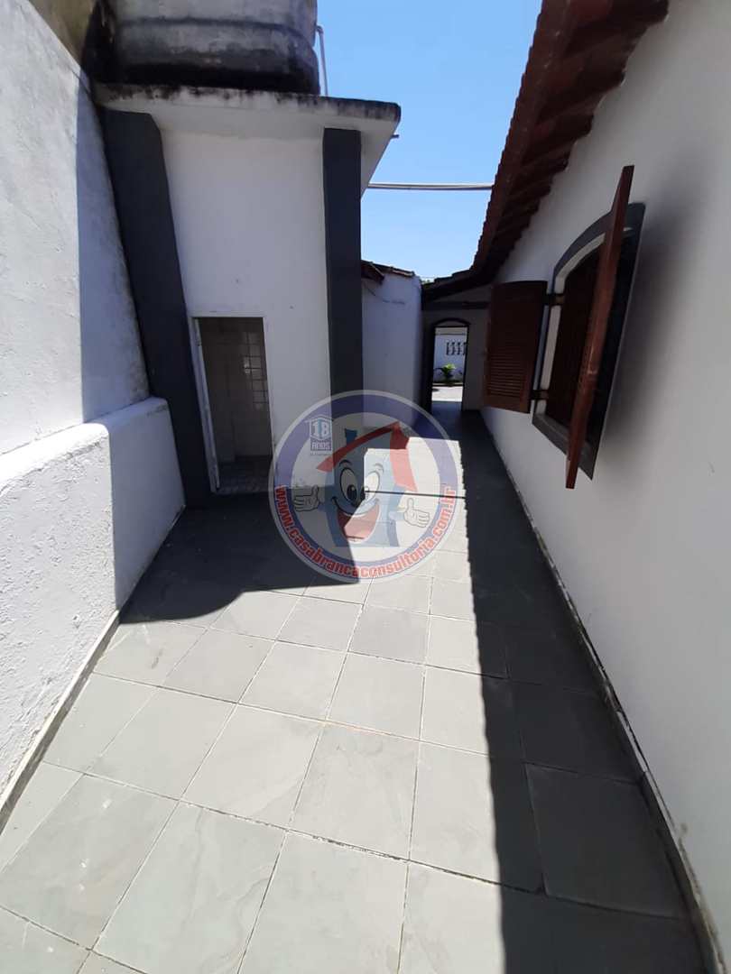 Casa à venda com 3 quartos, 200m² - Foto 12