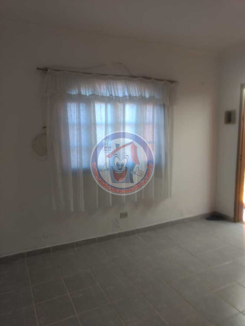 Casa à venda com 1 quarto, 60m² - Foto 4