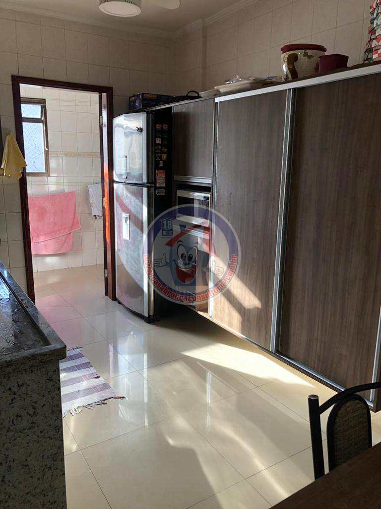 Apartamento à venda com 3 quartos, 116m² - Foto 9