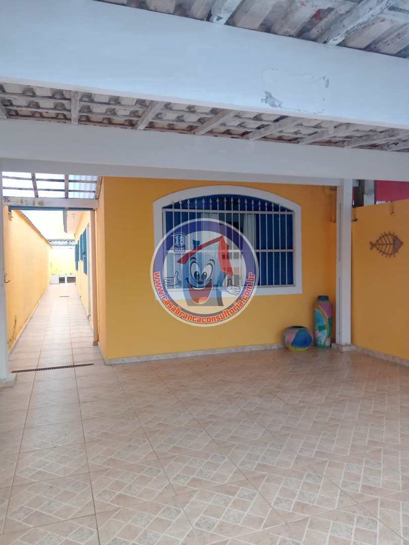 Casa à venda com 2 quartos, 90m² - Foto 1