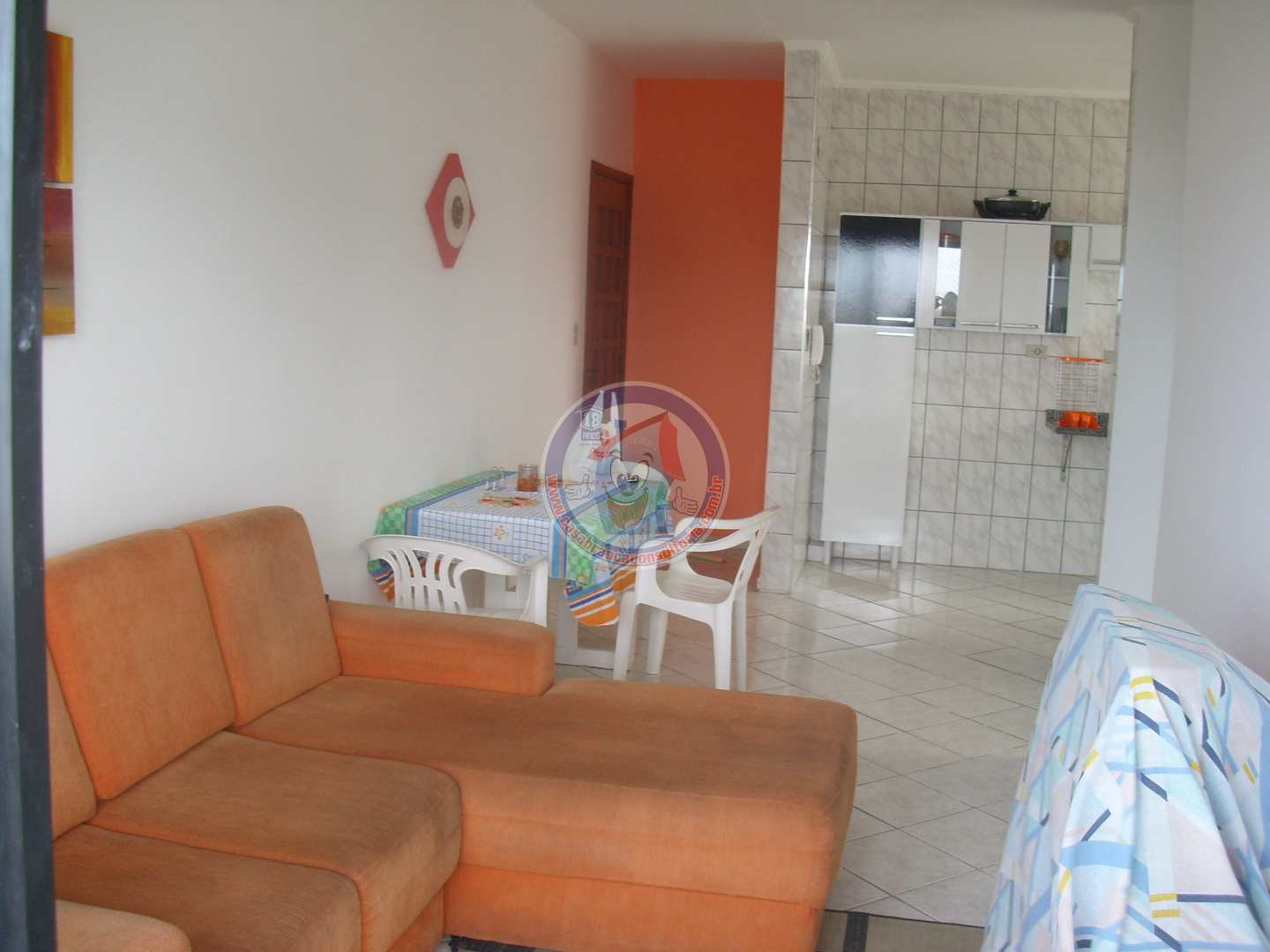 Apartamento à venda com 1 quarto, 50m² - Foto 2