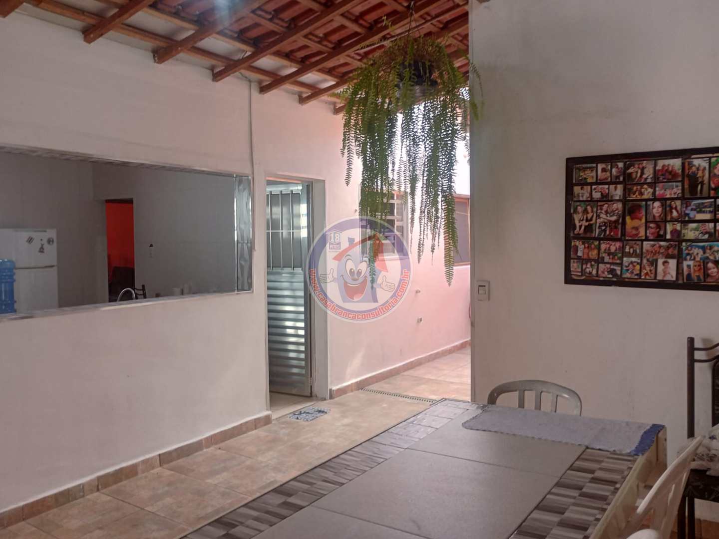 Casa à venda com 4 quartos, 140m² - Foto 4