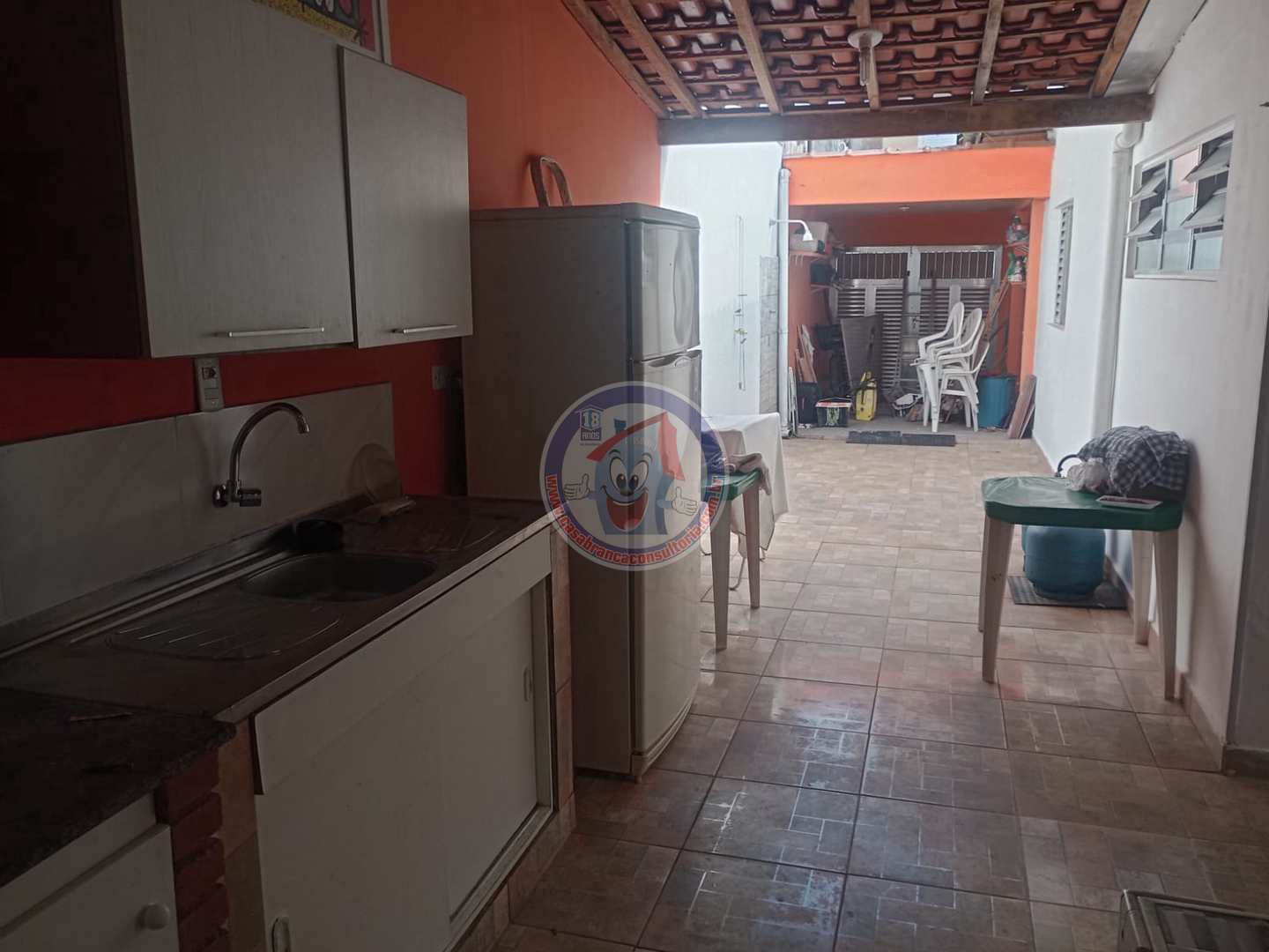 Casa à venda com 4 quartos, 140m² - Foto 5