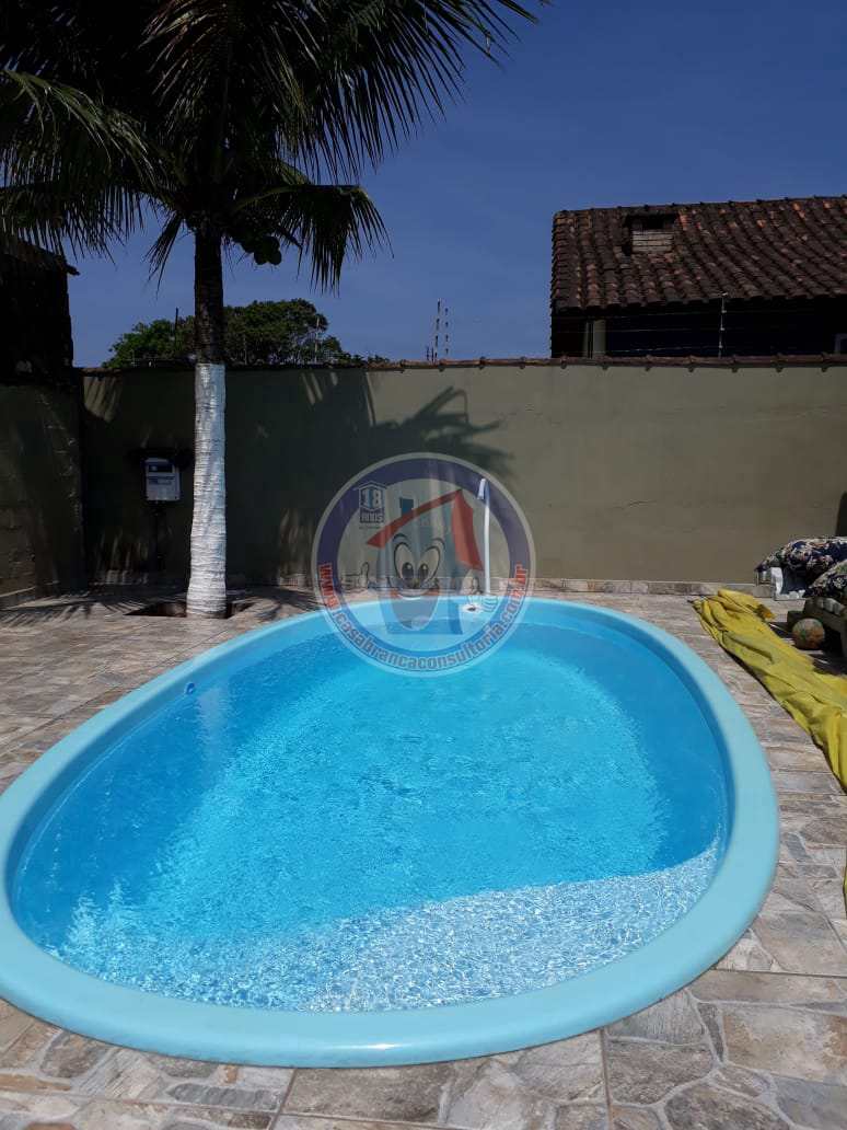 Casa à venda com 2 quartos, 80m² - Foto 2