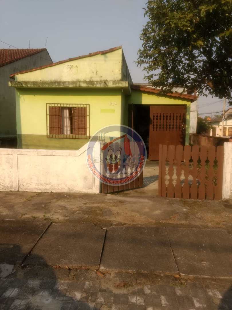 Casa à venda com 2 quartos, 100m² - Foto 1