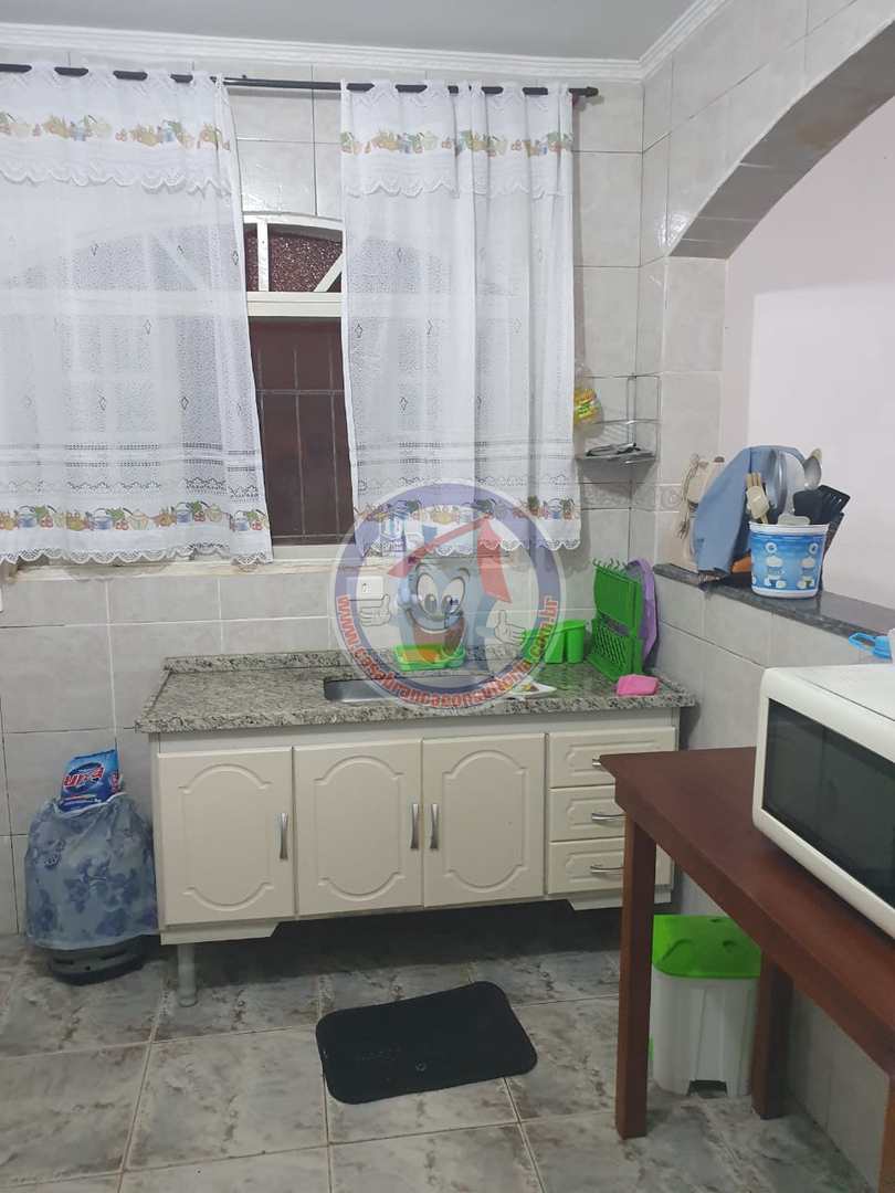 Casa à venda com 3 quartos, 100m² - Foto 6