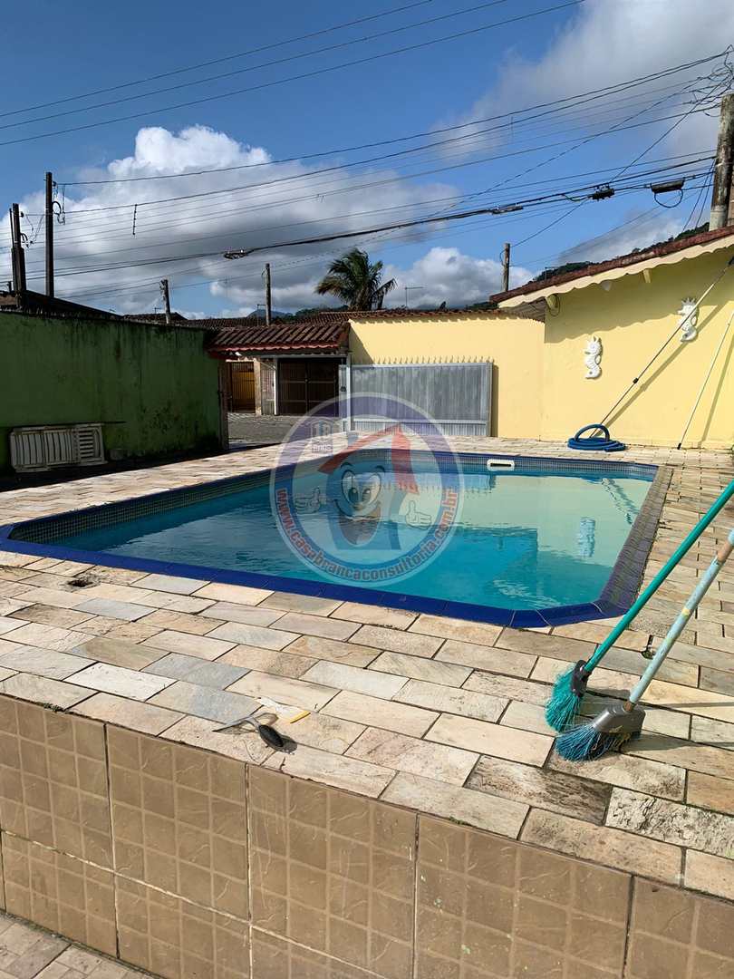 Casa à venda com 3 quartos, 100m² - Foto 1