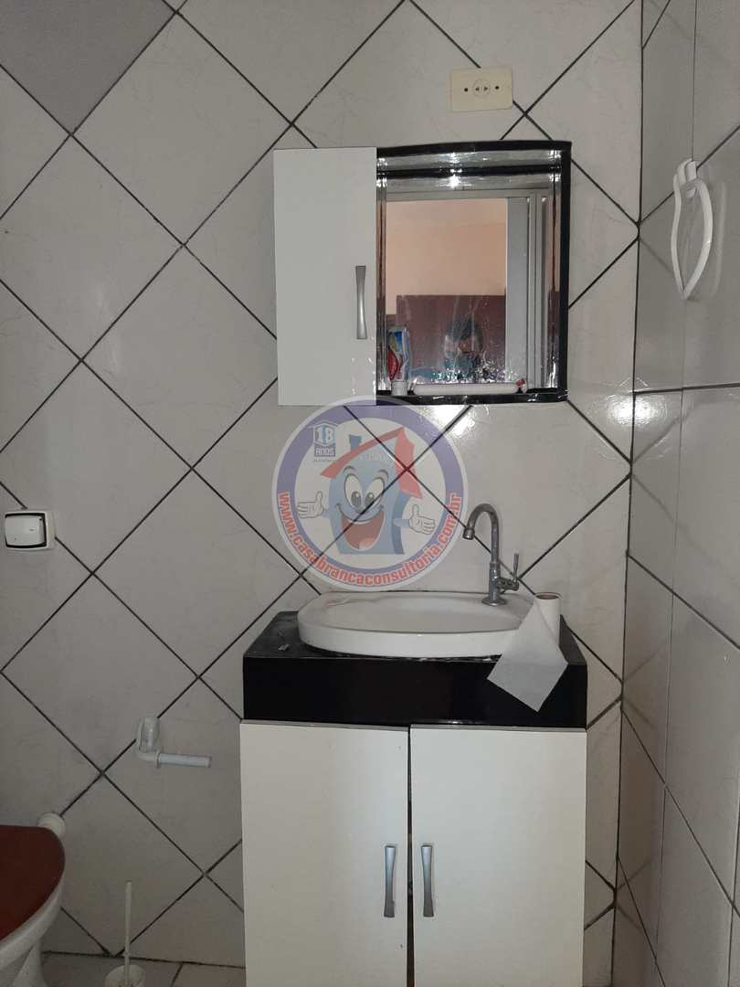 Casa à venda com 3 quartos, 98m² - Foto 14