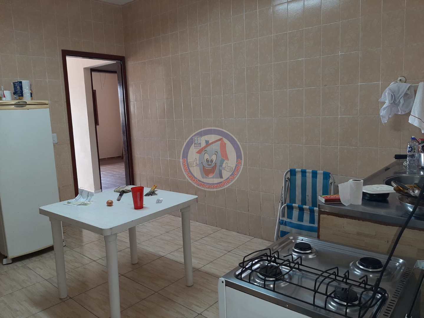 Casa à venda com 3 quartos, 98m² - Foto 5