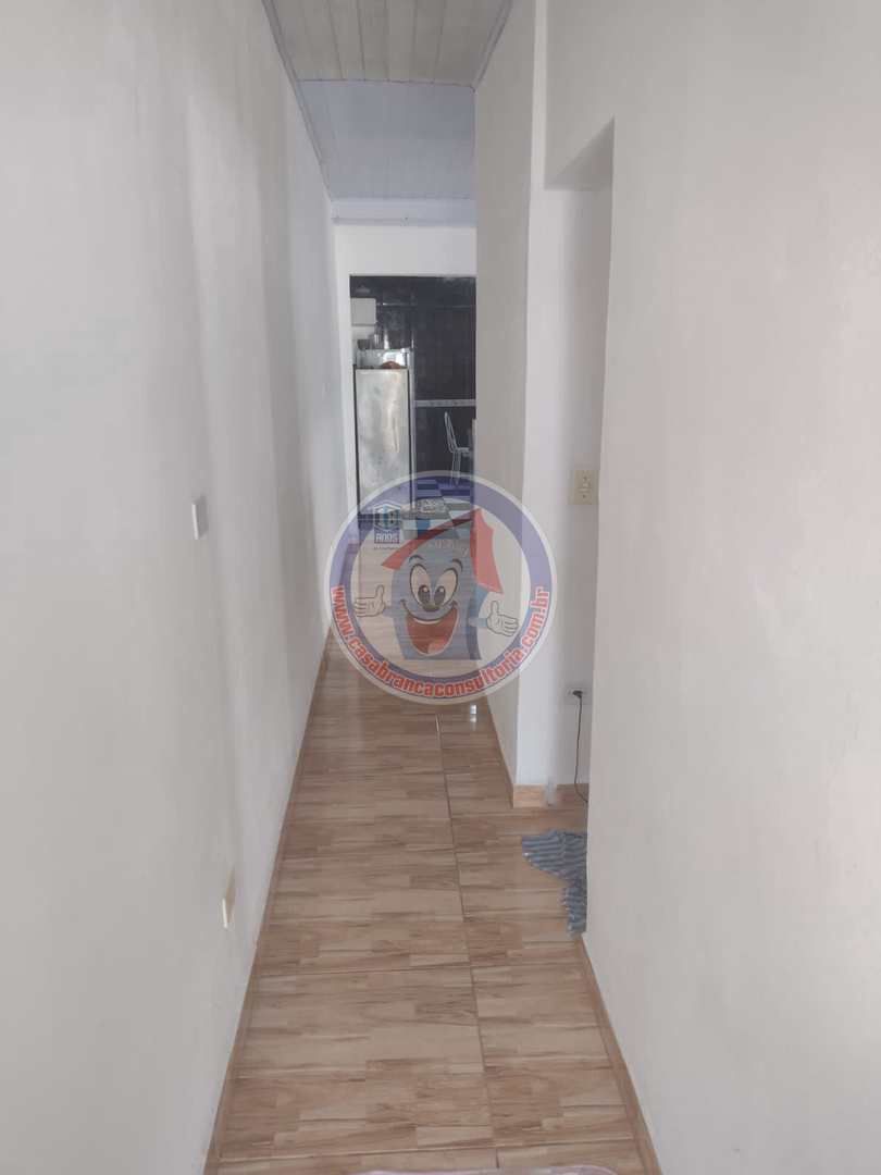 Casa à venda com 2 quartos, 100m² - Foto 8