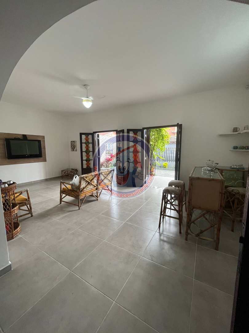 Casa à venda com 3 quartos, 160m² - Foto 3