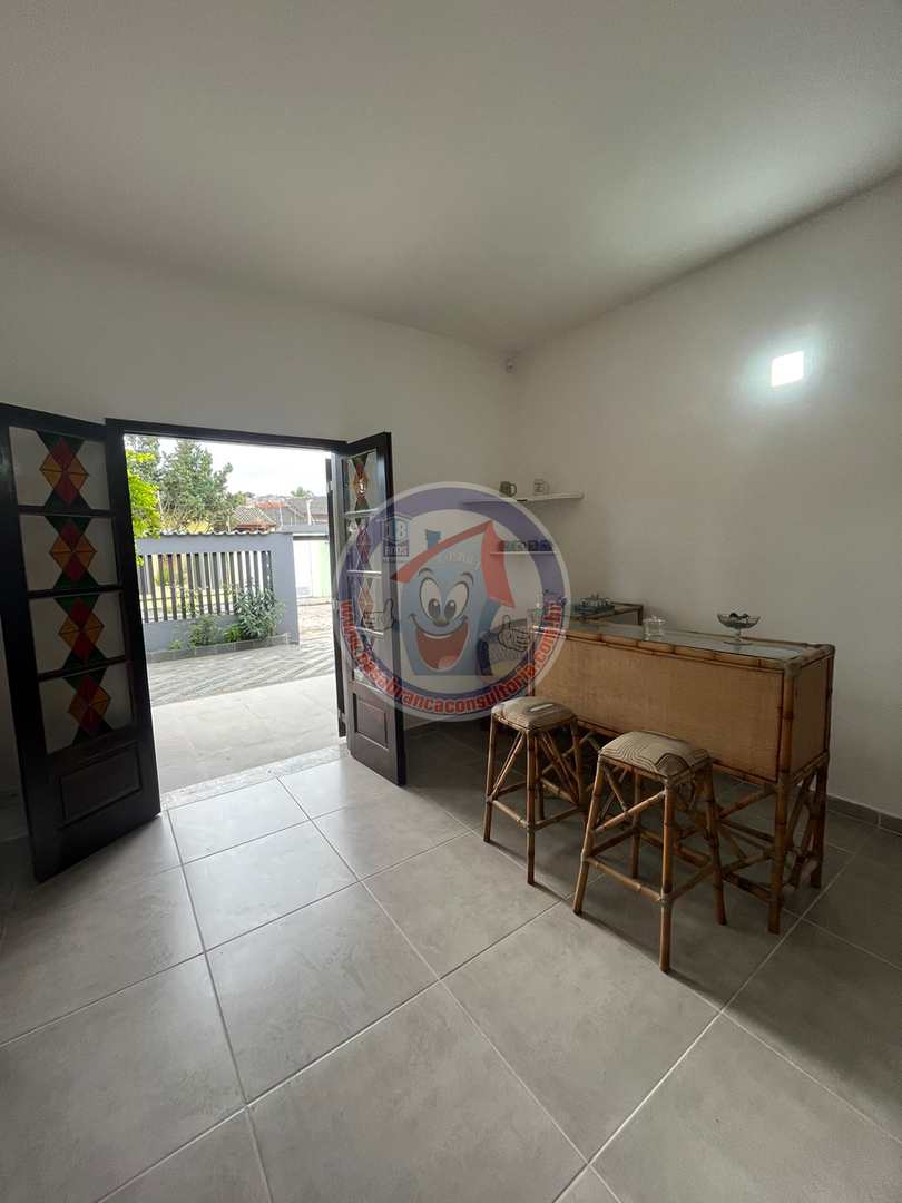 Casa à venda com 3 quartos, 160m² - Foto 4