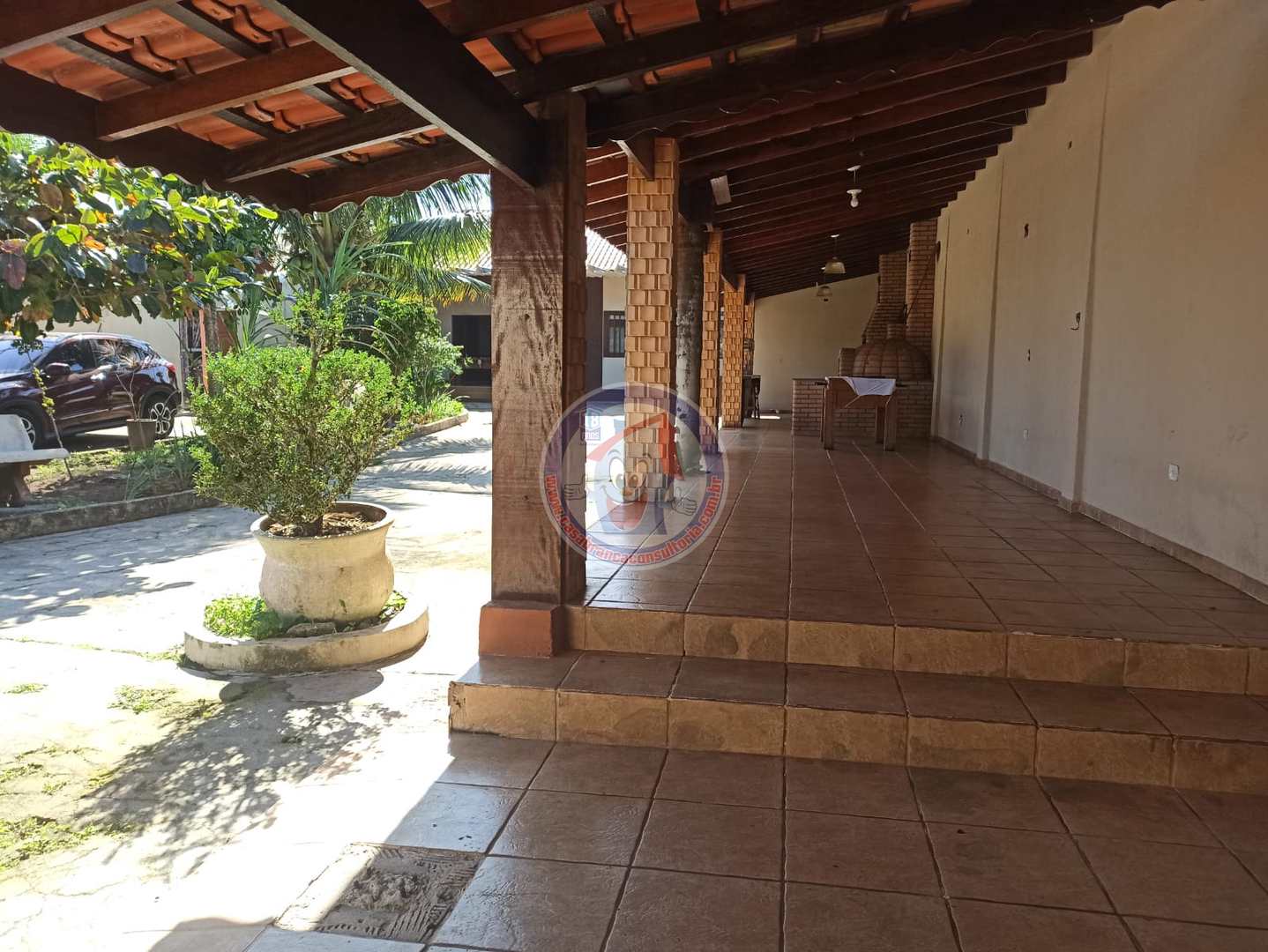 Casa à venda e aluguel com 3 quartos, 140m² - Foto 11