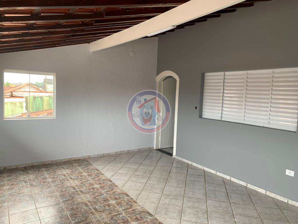 Sobrado à venda com 2 quartos, 160m² - Foto 3